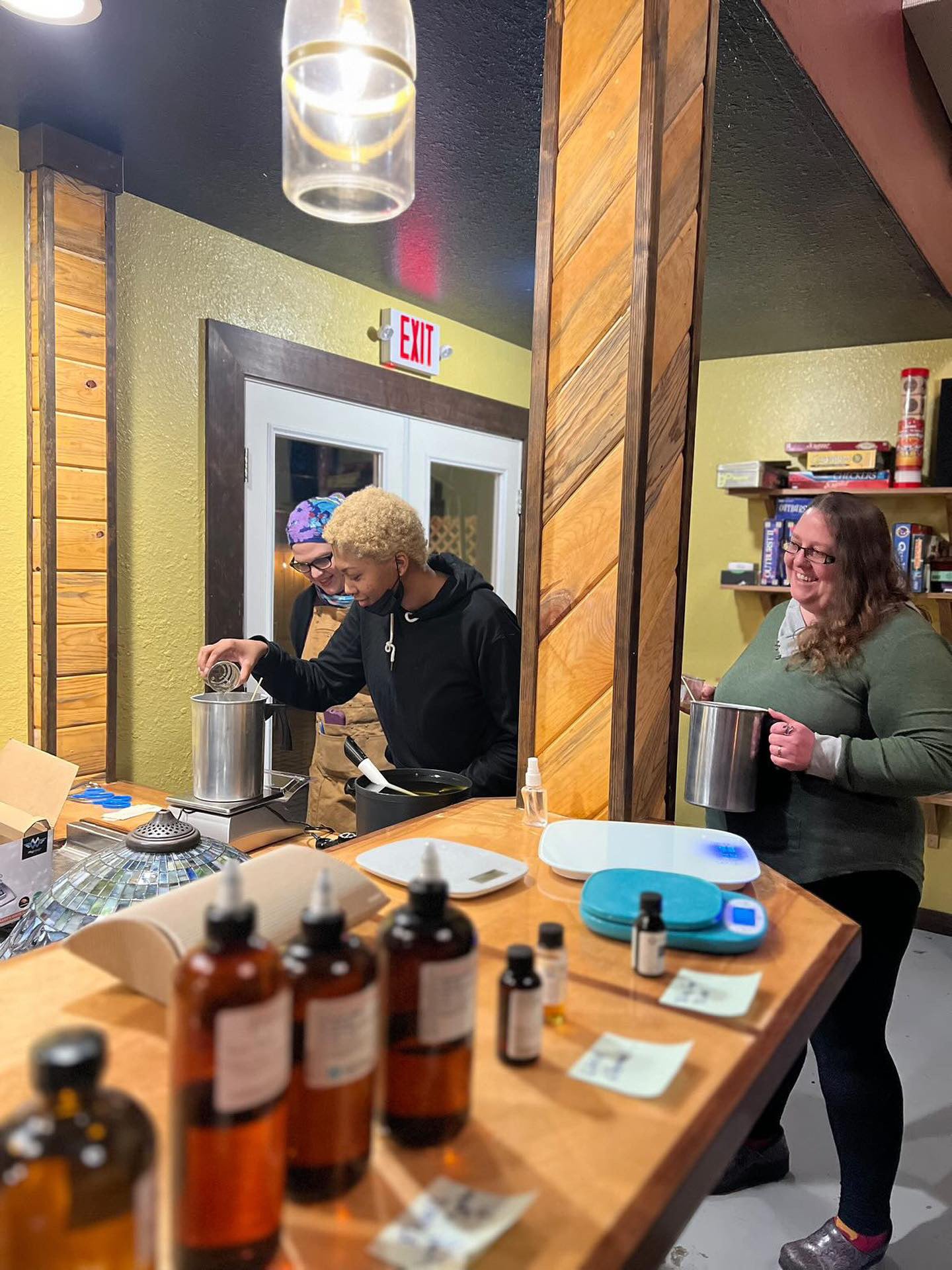 Winter Solstice Candle Class